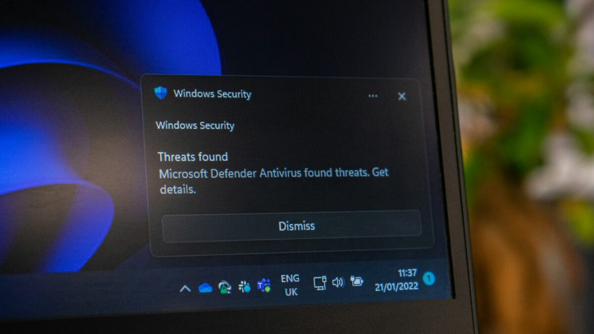 AD なし25台に Intune＋Defender for Business を入れた実録——「配布完了」でも保護されていたのは3台だった【実録】